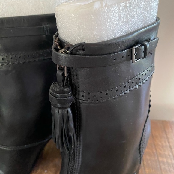 Tory Burch “Huxley” Black Ankle Boots - Picture 2 of 7